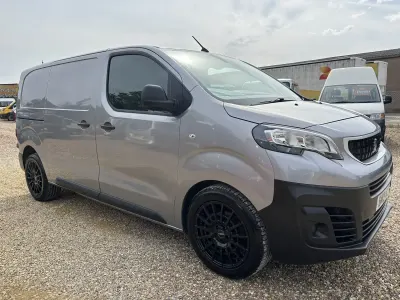 Used Peugeot Expert 2019 Grey Van