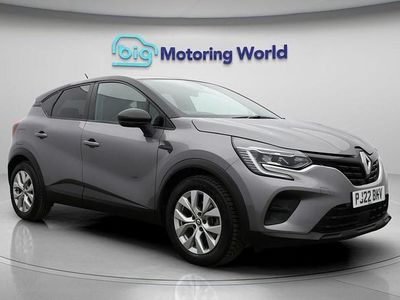 Used Renault Captur Iconic 141 HP (103 kW) 2022 Grey/black SUV