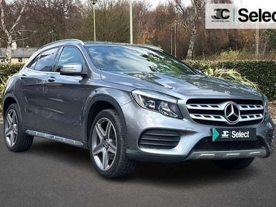 Mercedes GLA220