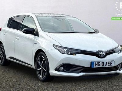 Used Toyota Auris Hybrid Design 136 HP (100 kW) 2018 White/black Hatchback