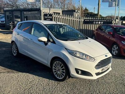 White Used 2013 Ford Fiesta Titanium Hatchback | £4,995 (Fair price)