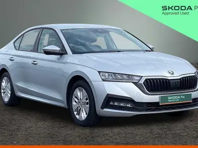 Used Skoda Octavia SE 81 HP (59 kW) 2022 Brilliant silver metallic Hatchback