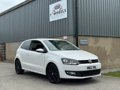 Usado VW Polo Match 60 HP (44 kW) 2012 Branco Citadino