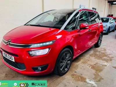 Used Citroën Grand C4 Picasso Exclusive 2016 Red MPV