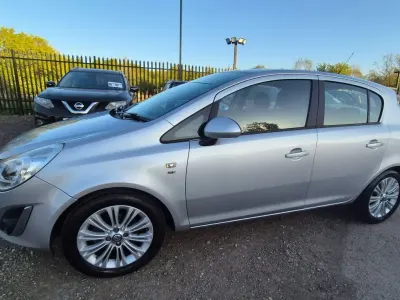Used Vauxhall Corsa 90 HP (66 kW) 2013 Silver Hatchback