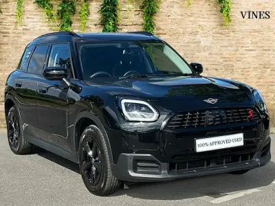 Used Mini Countryman Classic 218 HP (160 kW) 2025 Black SUV
