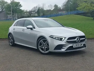 Używany Mercedes A200 AMG line 163 KM (119 kW) 2020 Srebrny Hatchback