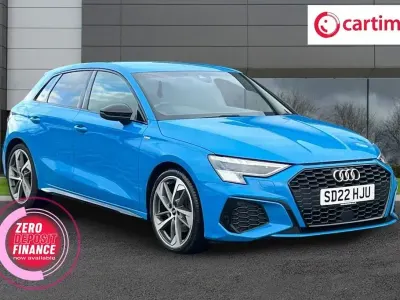 Begagnad Audi A3 Sportback Comfort 150 HK (110 kW) 2022 Blå Halvkombi