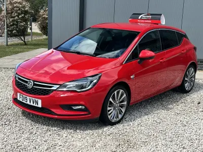 Used Vauxhall Astra 150 HP (110 kW) 2019 Red Hatchback