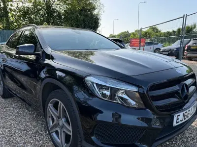 Usado Mercedes GLA200 AMG line 136 HP (100 kW) 2016 SUV