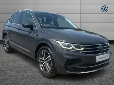 Used VW Tiguan Elegance 150 HP (110 kW) 2023 Grey SUV