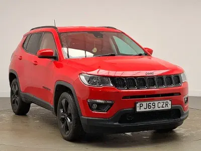 Begagnad Jeep Compass Night Eagle 140 HK (102 kW) 2019 Röd SUV