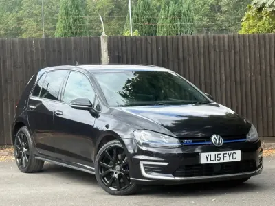 Used VW Golf VII GTE 204 HP (150 kW) 2015 Black Hatchback