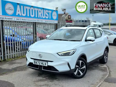Usado MG ZS Trophy 114 kW (156 HP) 2022 Branco SUV