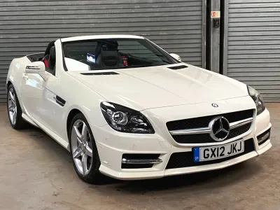 Begagnad Mercedes SLK250 AMG 204 HK (150 kW) 2012 Vit Cab