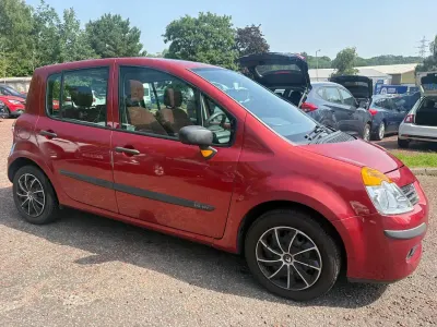 Used Renault Modus Expression 98 HP (72 kW) 2005 Red MPV