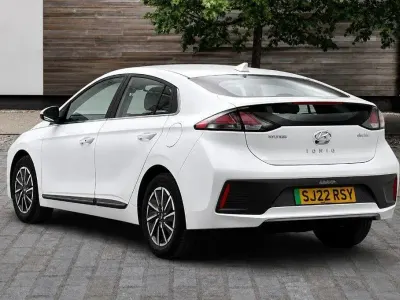 Used Hyundai Ioniq Premium 100 kW (136 HP) 2022 White Hatchback