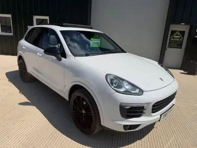 Used Porsche Cayenne Platinum Edition 2017 White SUV