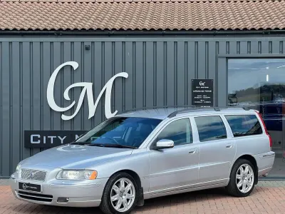 Used Volvo V70 SE 2007 Silver Estate