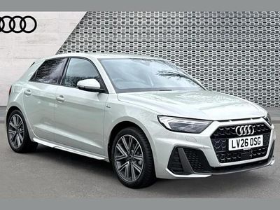 Usado Audi A1 S-Line 147 HP (108 kW) 2026 Prateado SUV