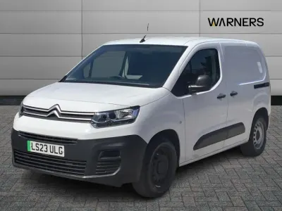 Used Citroën Berlingo 98 kW (134 HP) 2023 White MPV