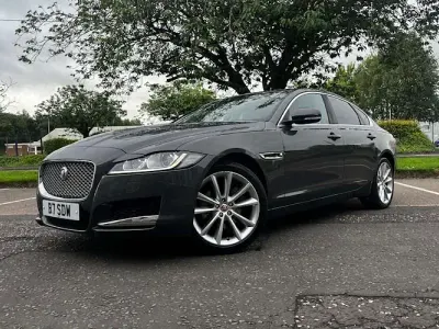 Used Jaguar XF Portfolio 179 HP (131 kW) 2020 Sedan