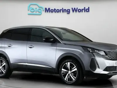 Used Peugeot 3008 Allure 131 HP (96 kW) 2023 Grey SUV