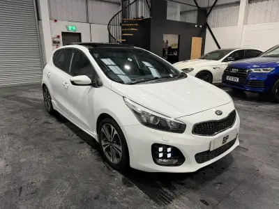 Used Kia Ceed GT-Line S 136 HP (100 kW) 2018 White Hatchback