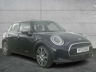 Used Mini Cooper Exclusive 134 HP (98 kW) 2022 Black Hatchback