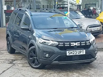 Used Dacia Jogger Extreme 109 HP (80 kW) 2023 Grey MPV