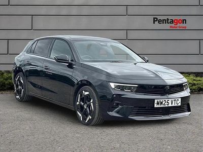 Used Vauxhall Astra GSe 221 HP (162 kW) 2025 Black Hatchback
