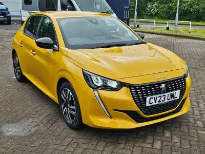 Used Peugeot 208 Allure+ 2023 Yellow Hatchback
