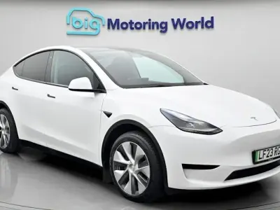 Used Tesla Model Y Standard Range 219 kW (299 HP) 2023 White SUV