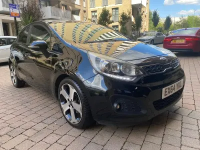 Used Kia Rio 109 HP (80 kW) 2014 Black Hatchback