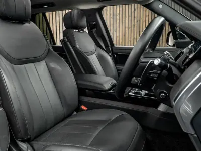 Used Land Rover Range Rover SE 400 HP (294 kW) 2022 Black SUV