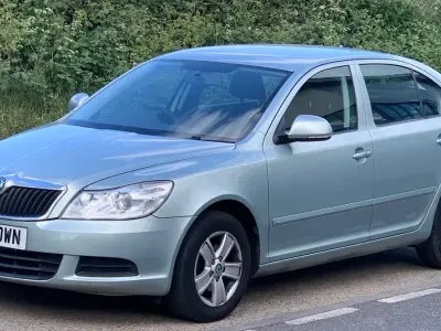 Used Skoda Octavia SE 122 HP (89 kW) 2011 Green Hatchback