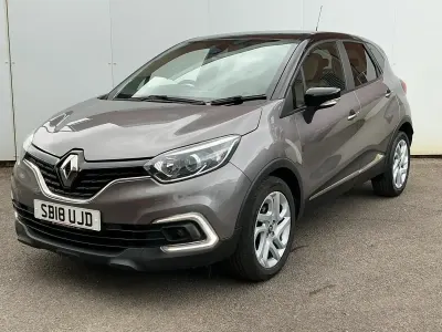 Używany Renault Captur Iconic 90 KM (66 kW) 2018 Szary SUV