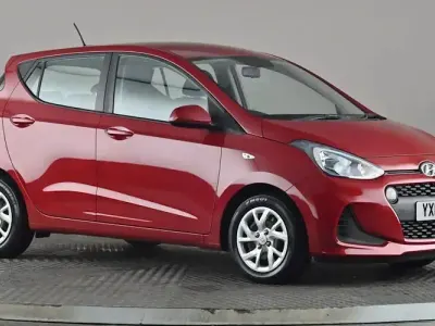 Used Hyundai i10 SE 88 HP (64 kW) 2019 Red Hatchback
