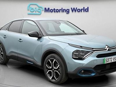 Używany Citroën e-C4 Shine 100 kW (136 KM) 2023 Niebieski Hatchback
