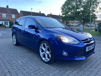 Used Ford Focus Titanium 2014 Blue Estate
