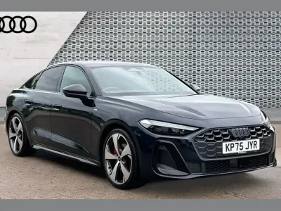 Used Audi A5 Advanced 200 HP (147 kW) 2025 Blue Sedan