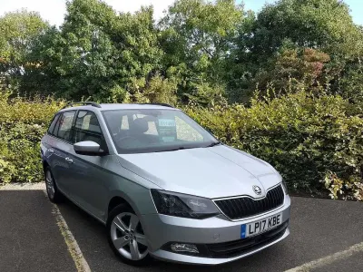 Gebraucht Skoda Fabia 81 PS (59 kW) 2017 Silber Kombi