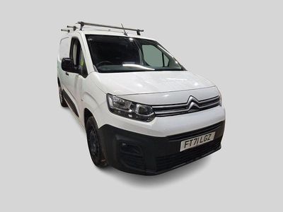 Used Citroën Berlingo 100 HP (73 kW) 2022 White MPV