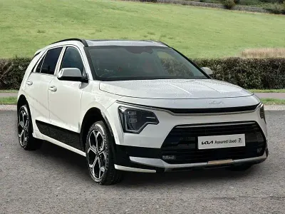 Neu Kia Niro 139 PS (102 kW) 2025 Weiß SUV