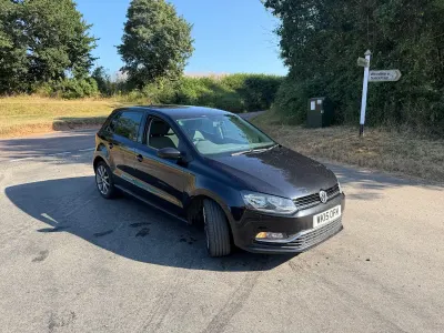 Used VW Polo Design 90 HP (66 kW) 2015 Black Hatchback