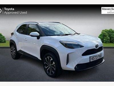 Used 2025 Toyota Yaris Hybrid Design Estate | £20,556 (Good price)