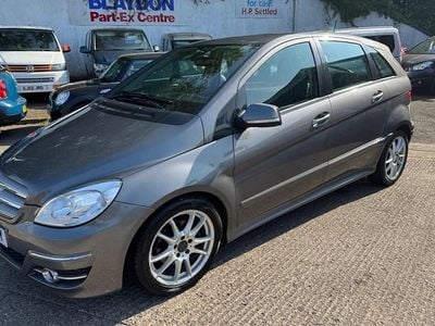 Mercedes B180