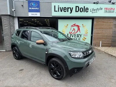 Used Dacia Duster Extreme 150 HP (110 kW) 2024 Green SUV