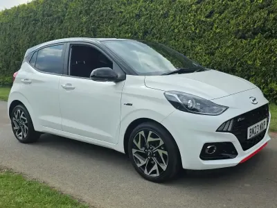 Usado Hyundai i10 N Line 100 CV (73 kW) 2023 Blanco Utilitario