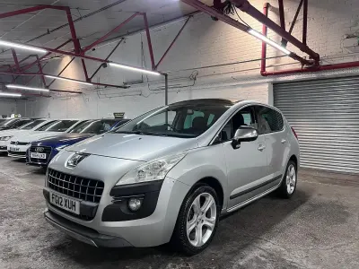 Used Peugeot 3008 Allure 112 HP (82 kW) 2012 Silver Estate